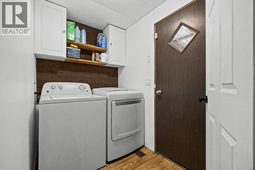 #18 3495 Adair Street - 17