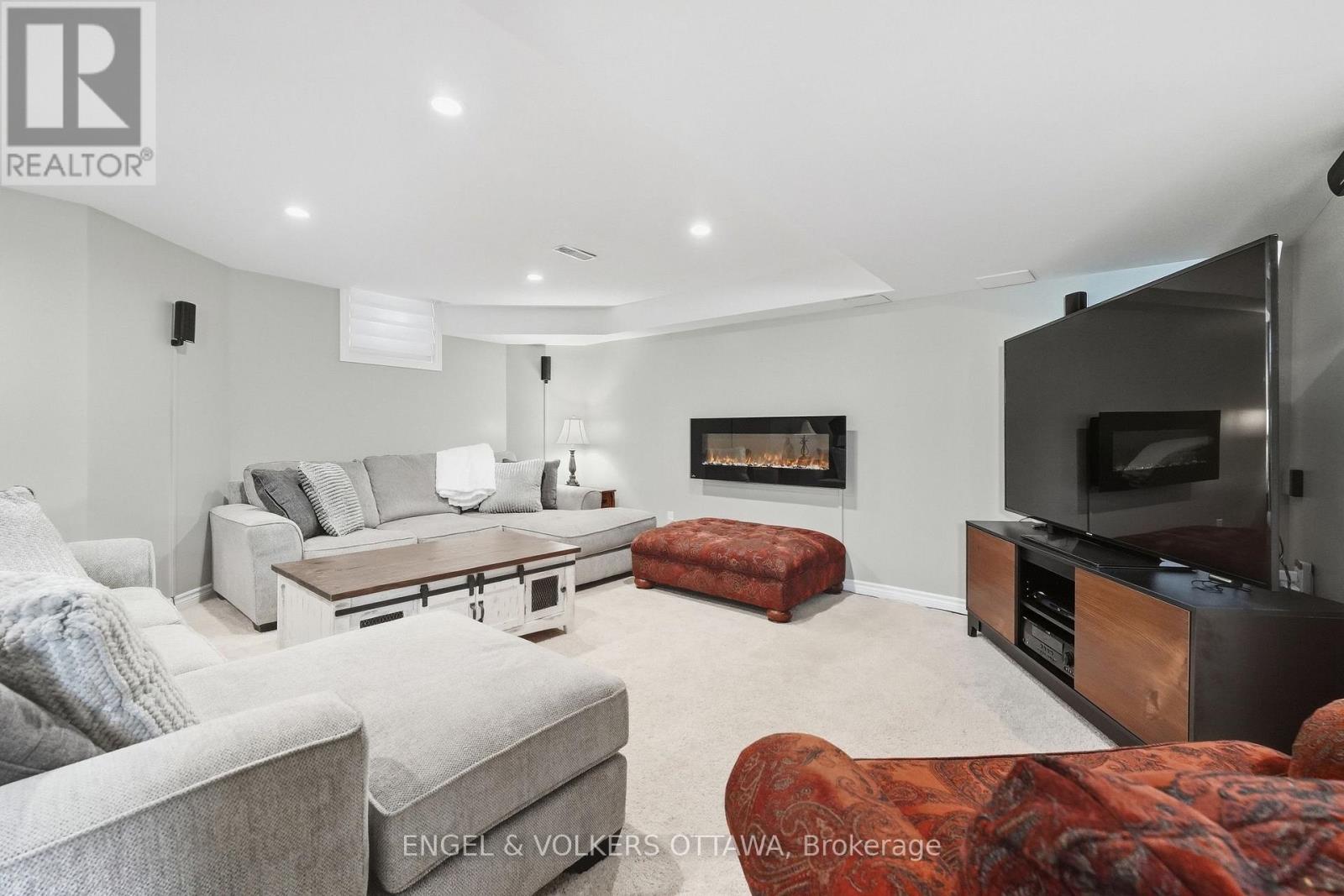 3534 CAMBRIAN ROAD - Image 37