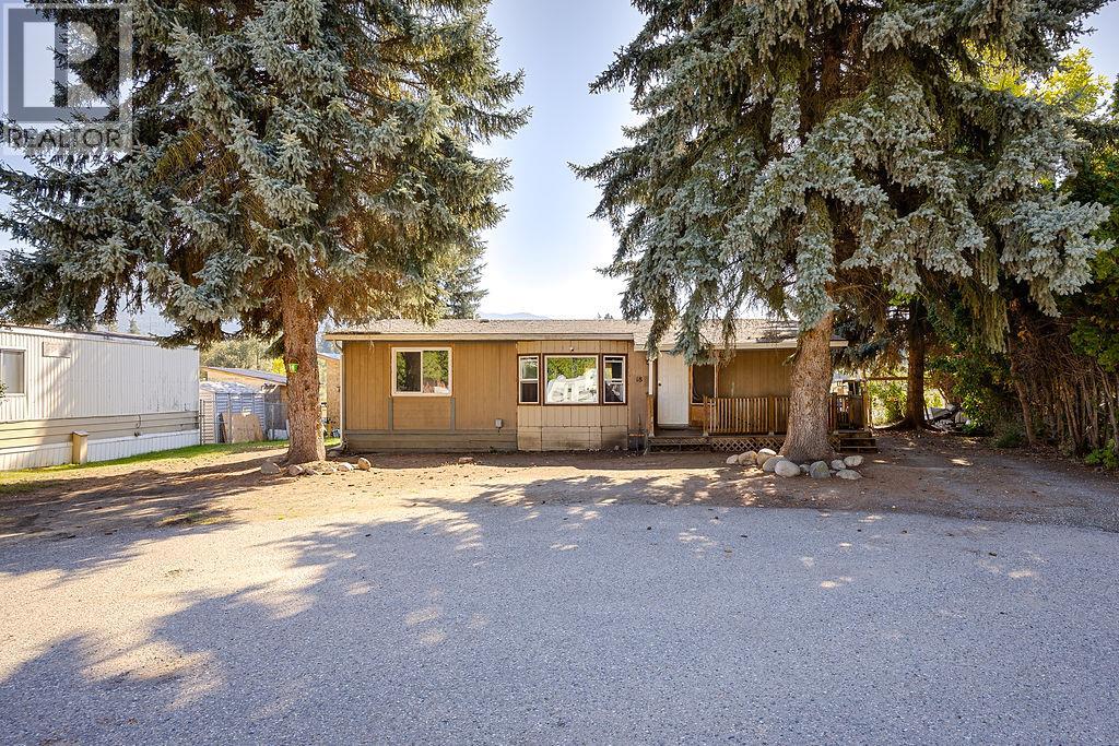#18 3495 Adair Street - 35