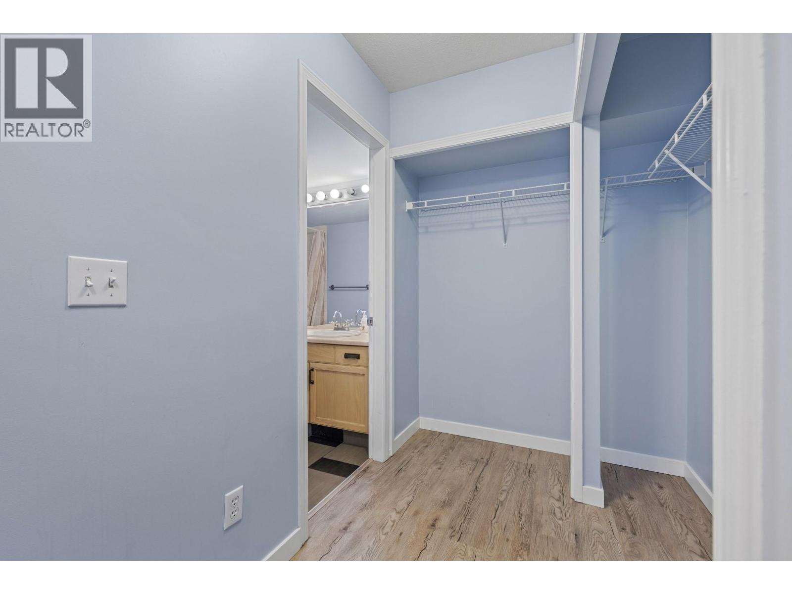 #409 3115 De Montreuil Court - 13