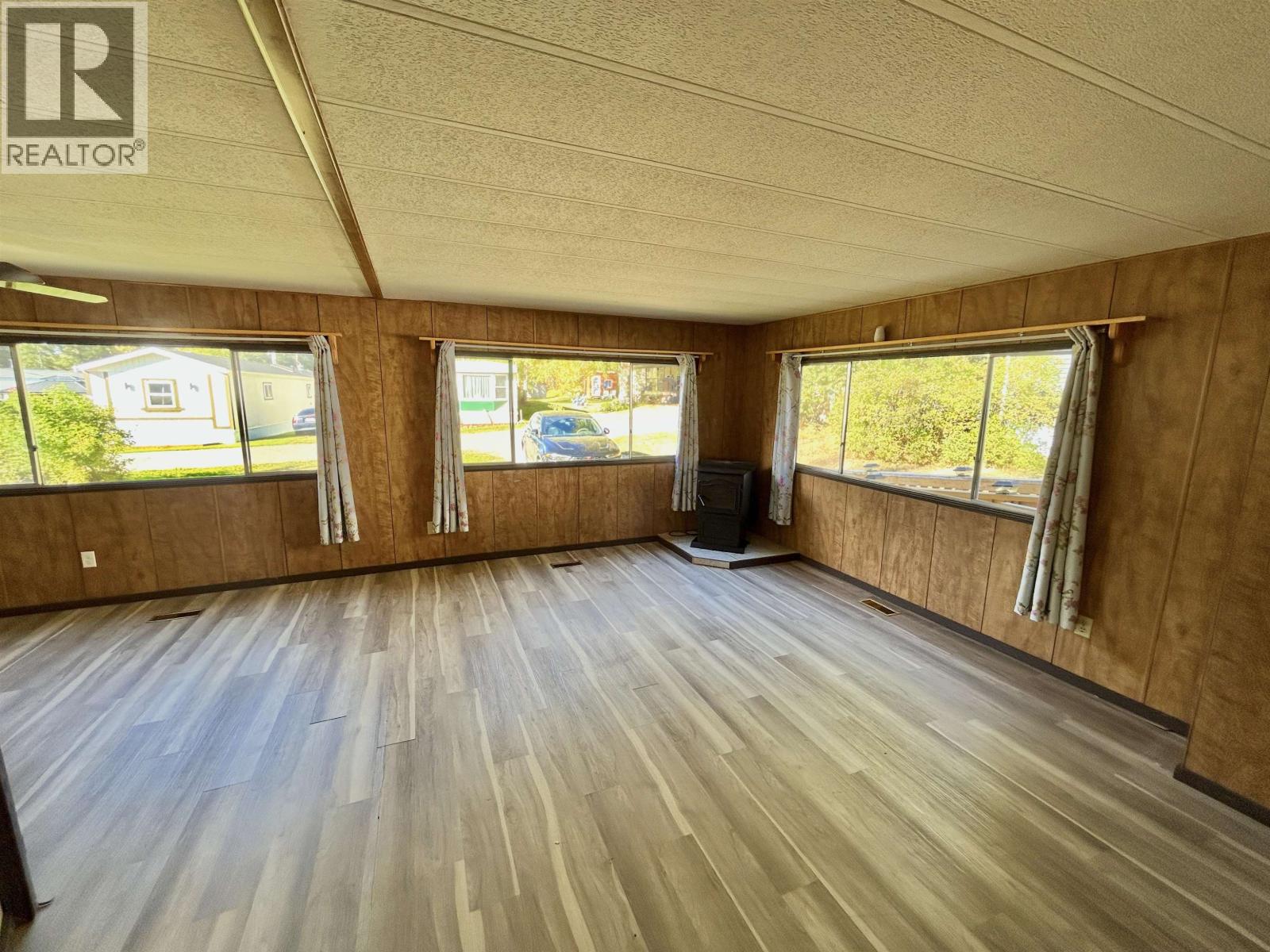#28 3656 HILBORN ROAD - 11