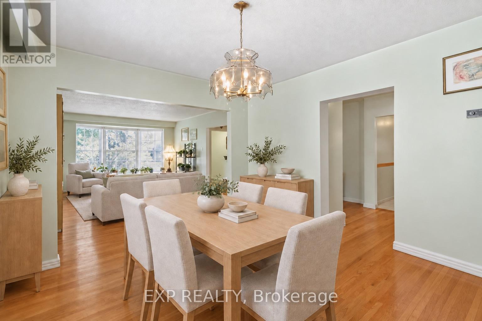152 HILDA AVENUE - 14
