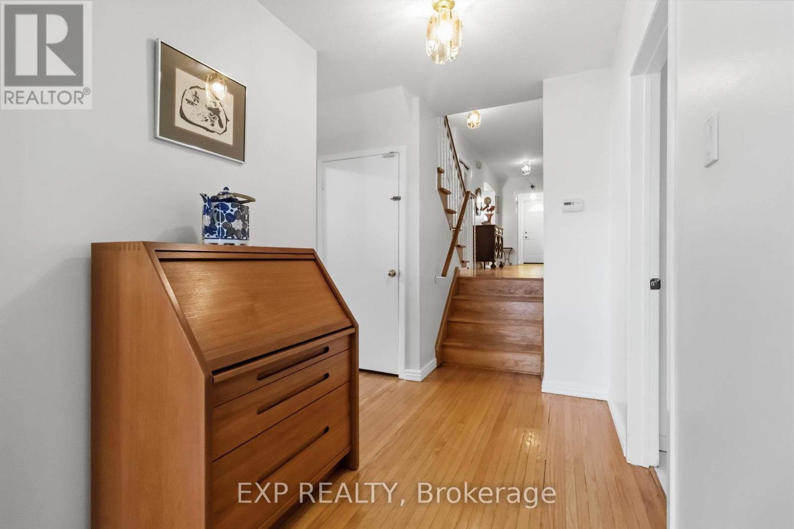 152 HILDA AVENUE - Image 21