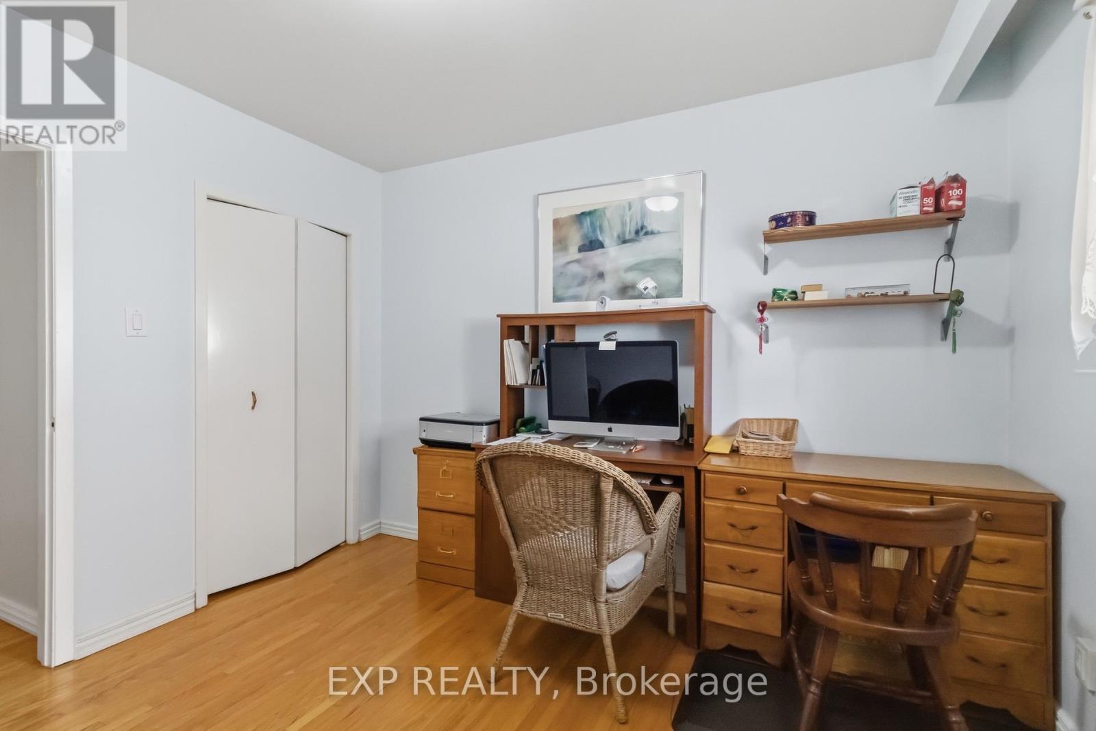 152 HILDA AVENUE - Image 25