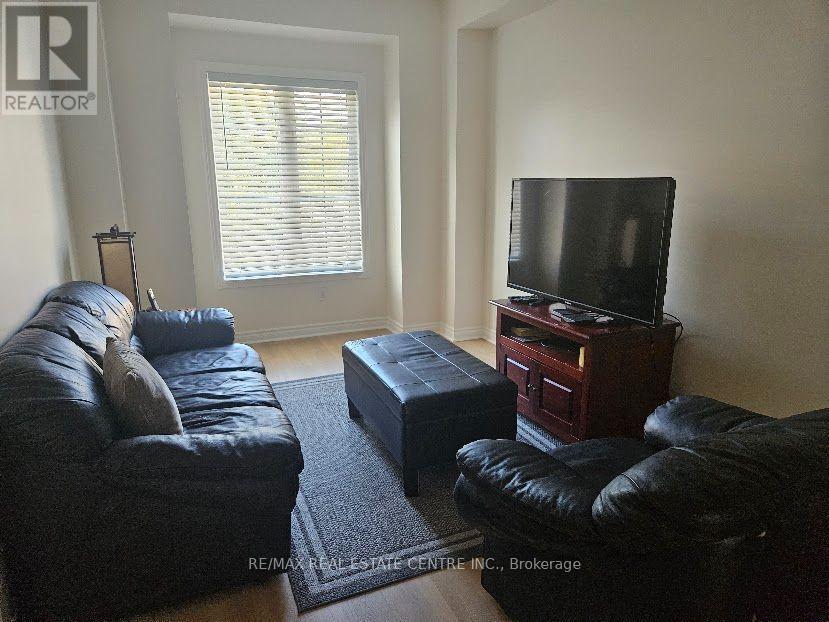 104 WILKIE LANE, Ajax (South East) — photo 2