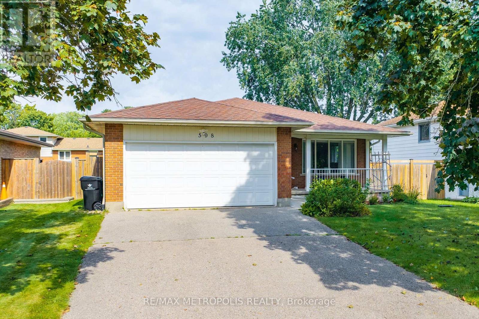 Property for sale at 598 BLACK OAK CRESCENT