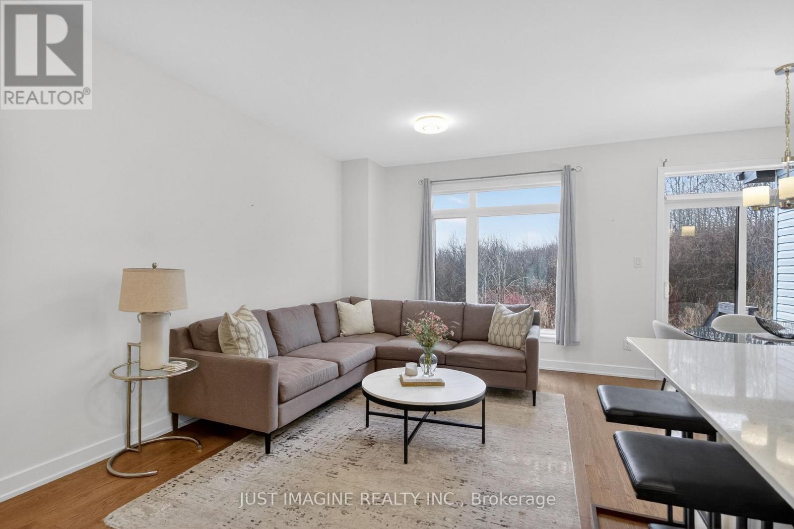 311 IBANEZ WALK, Ottawa — photo 10