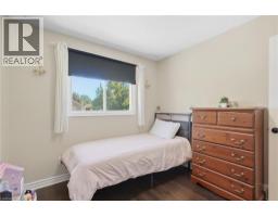34 Grantham Avenue S, St  Catharines, ON L2P3B4 Photo 29