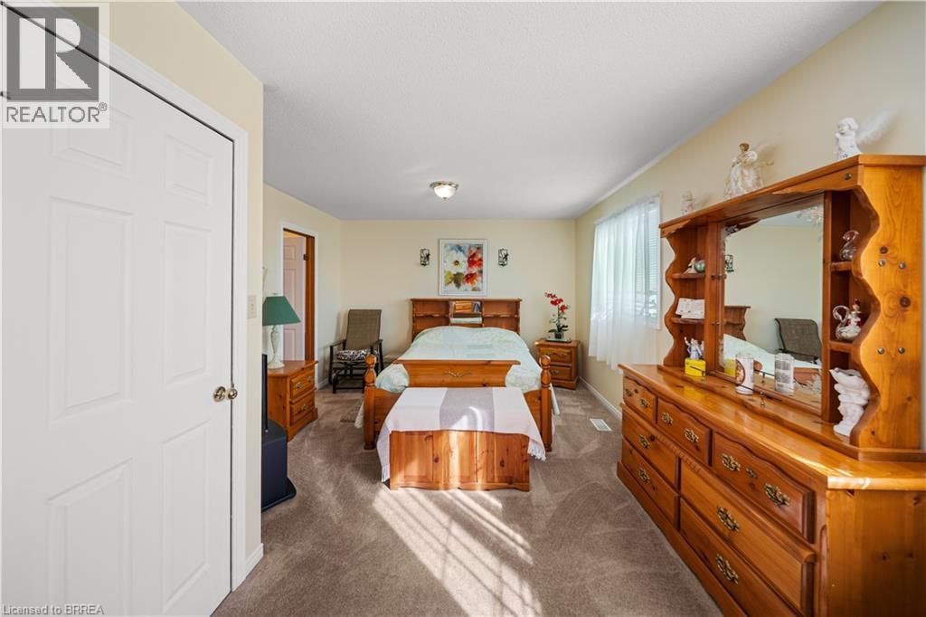 58 OLIVETREE Road - 18