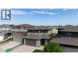 437 Devonia Way W - photo 2