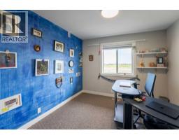437 Devonia Way W - photo 26