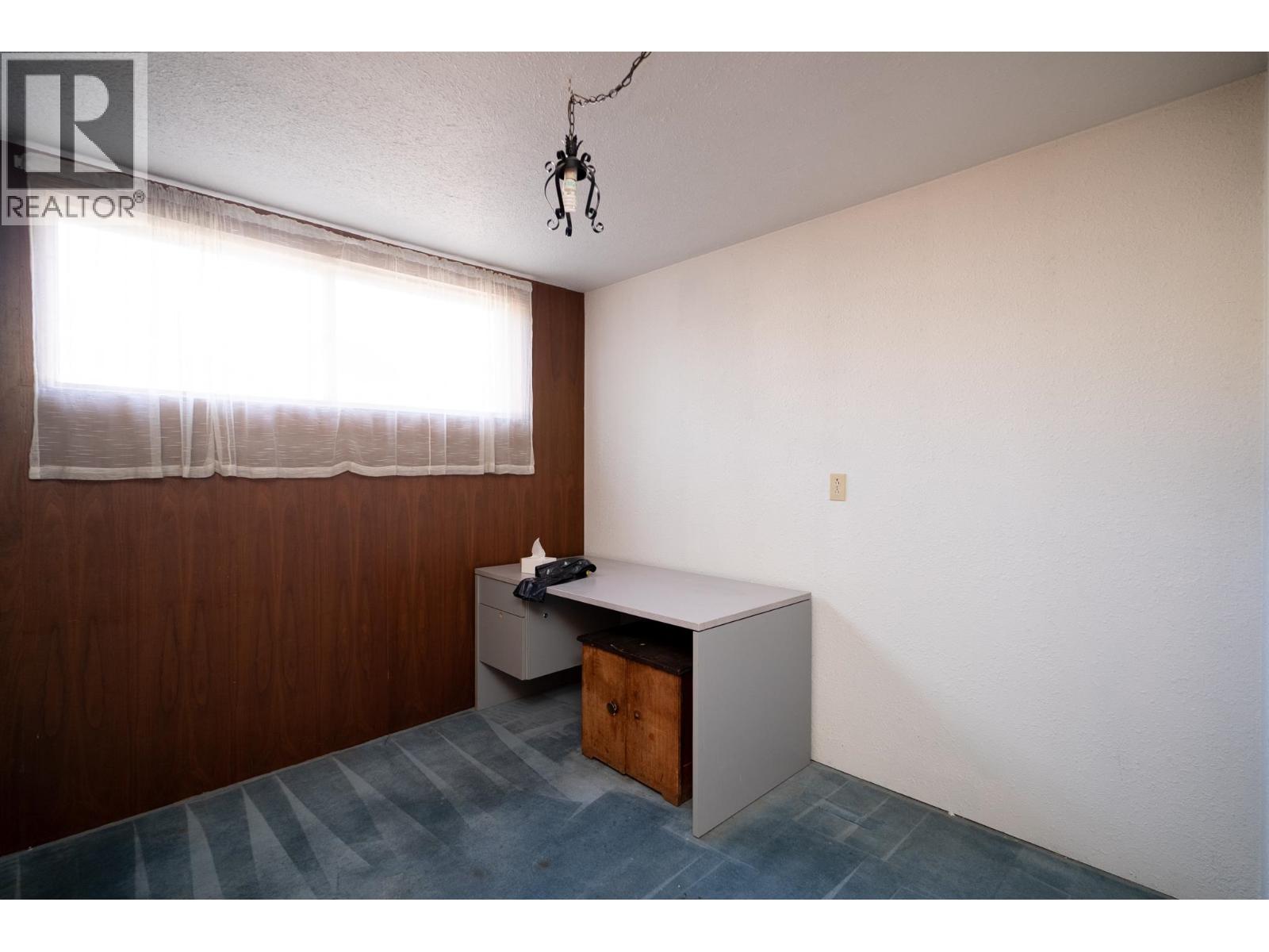 Photo 33 of 39 — 4334 EAGLENEST CRESCENT · Prince George, BC