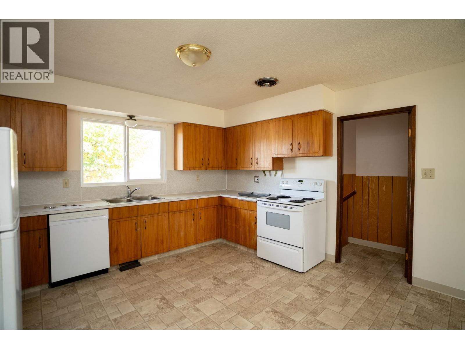 4334 EAGLENEST CRESCENT - 14