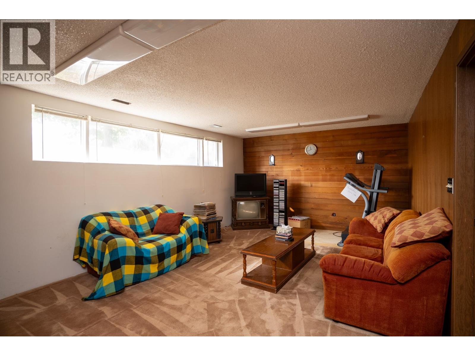 4334 EAGLENEST CRESCENT - 21