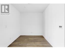 1809 - 25 Frederick Todd Way, Toronto, ON M4G0C9 Photo 7