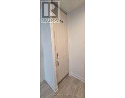2005 - 1 Quarrington Lane, Toronto, ON M3C0S4 Photo 10