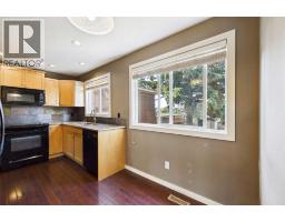 Bedroom - 17 Deermeade Road Se, Calgary, AB T2J5Z4 Photo 7