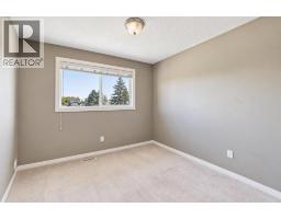 17 Deermeade Road Se, Calgary, AB T2J5Z4 Photo 17