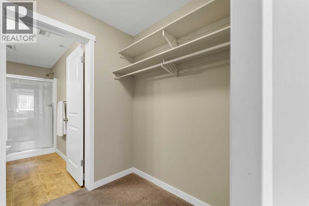 #305 19 Terrace View NE - 26