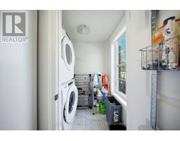 Bedroom 3 - 9809 Keele Street, Vaughan, ON L6A5E3 Photo 9