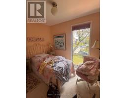 133 Hampton Avenue, Toronto, ON M4K2Z2 Photo 12