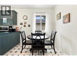 Den - 448 Robinson Street, Regina, SK S4R3R4 Photo 11
