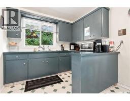 448 Robinson Street, Regina, SK S4R3R4 Photo 12