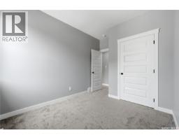 2744 Mackay Street, Regina, SK S4N2T7 Photo 22
