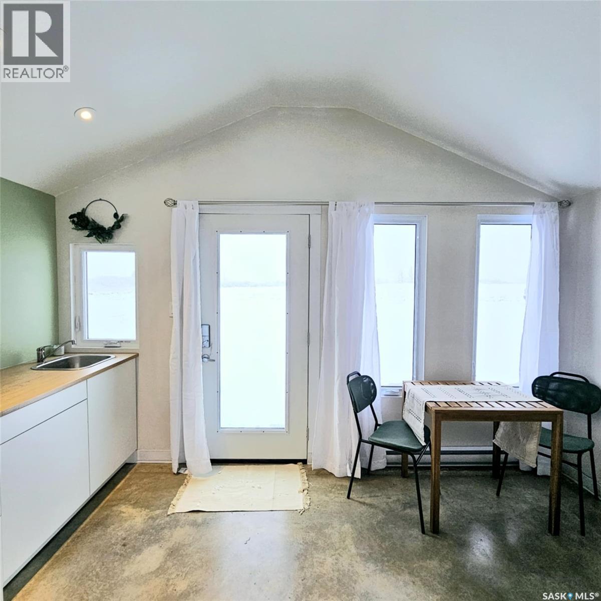 1 Beck STREET, Dubuc — photo 4