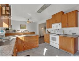 4pc Bathroom - 35 Litzenberger Crescent, Regina, SK S4R6G7 Photo 10
