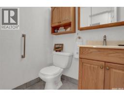 35 Litzenberger Crescent, Regina, SK S4R6G7 Photo 14
