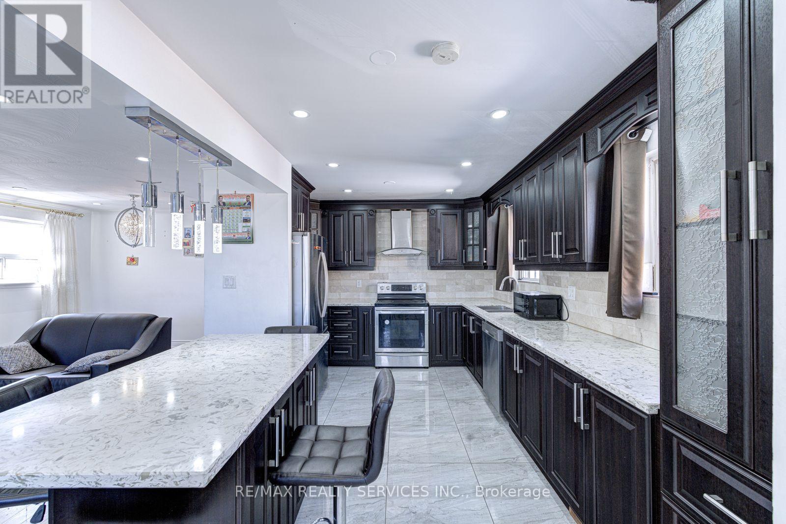 7558 ROCKHILL ROAD - 11