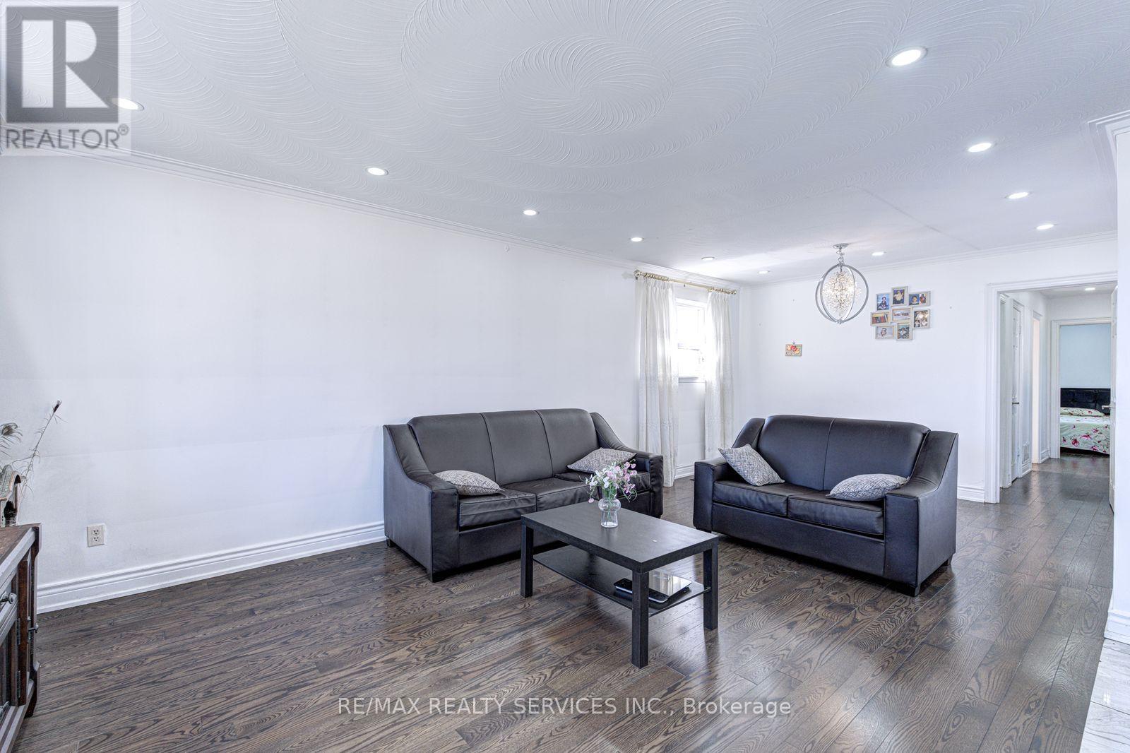 7558 ROCKHILL ROAD - 13