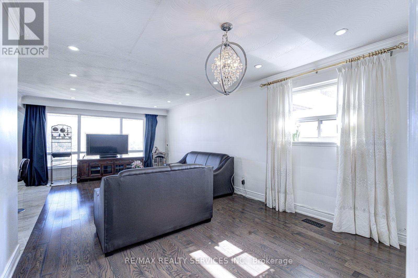 7558 ROCKHILL ROAD - 16