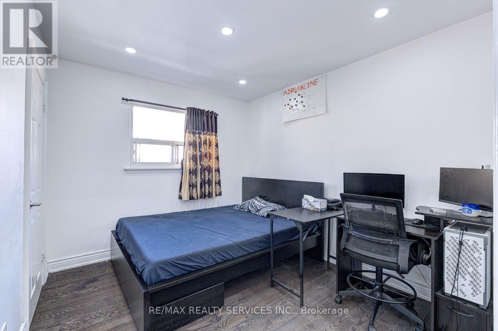 7558 ROCKHILL ROAD - 18