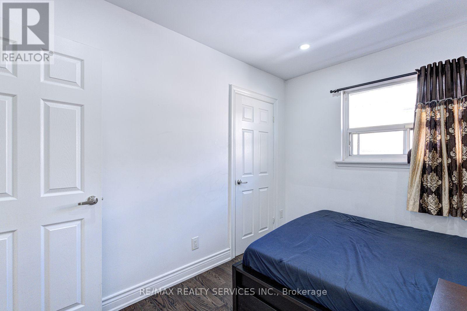 7558 ROCKHILL ROAD - 19