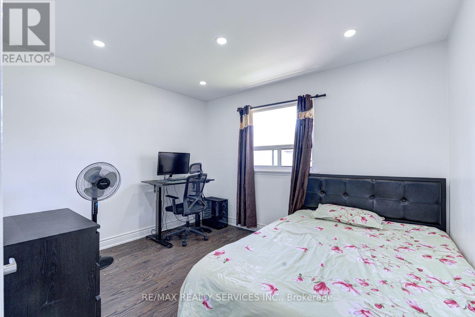 7558 ROCKHILL ROAD - 22