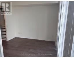 1414 - 105 The Queensway Avenue, Toronto, ON M6S5B5 Photo 7