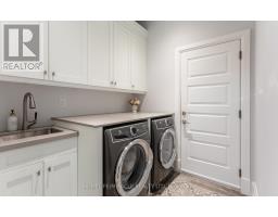 3330 Raspberry Bush Trail, Oakville, ON L6L6V2 Photo 12