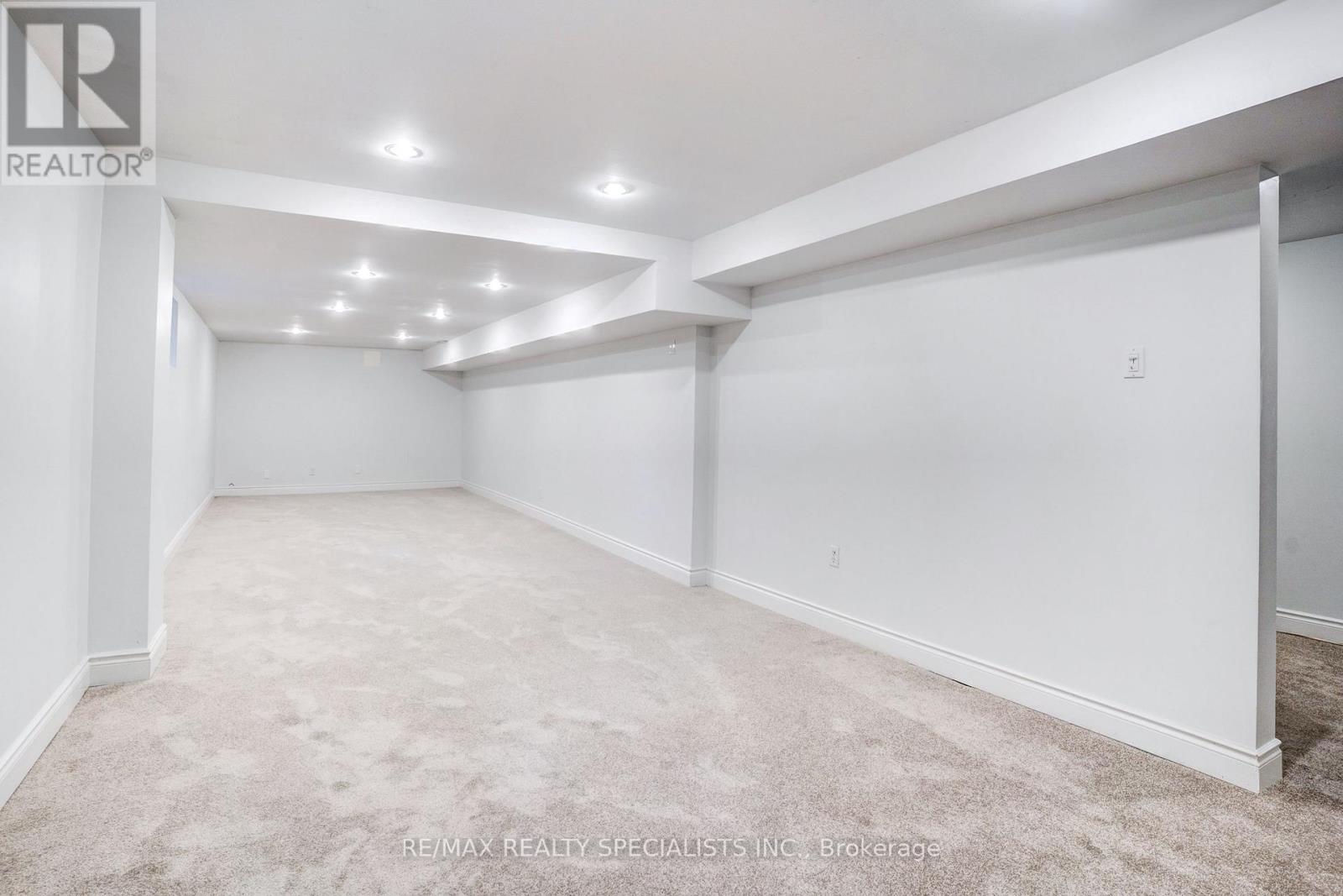 126 WESTCHESTER ROAD - 34