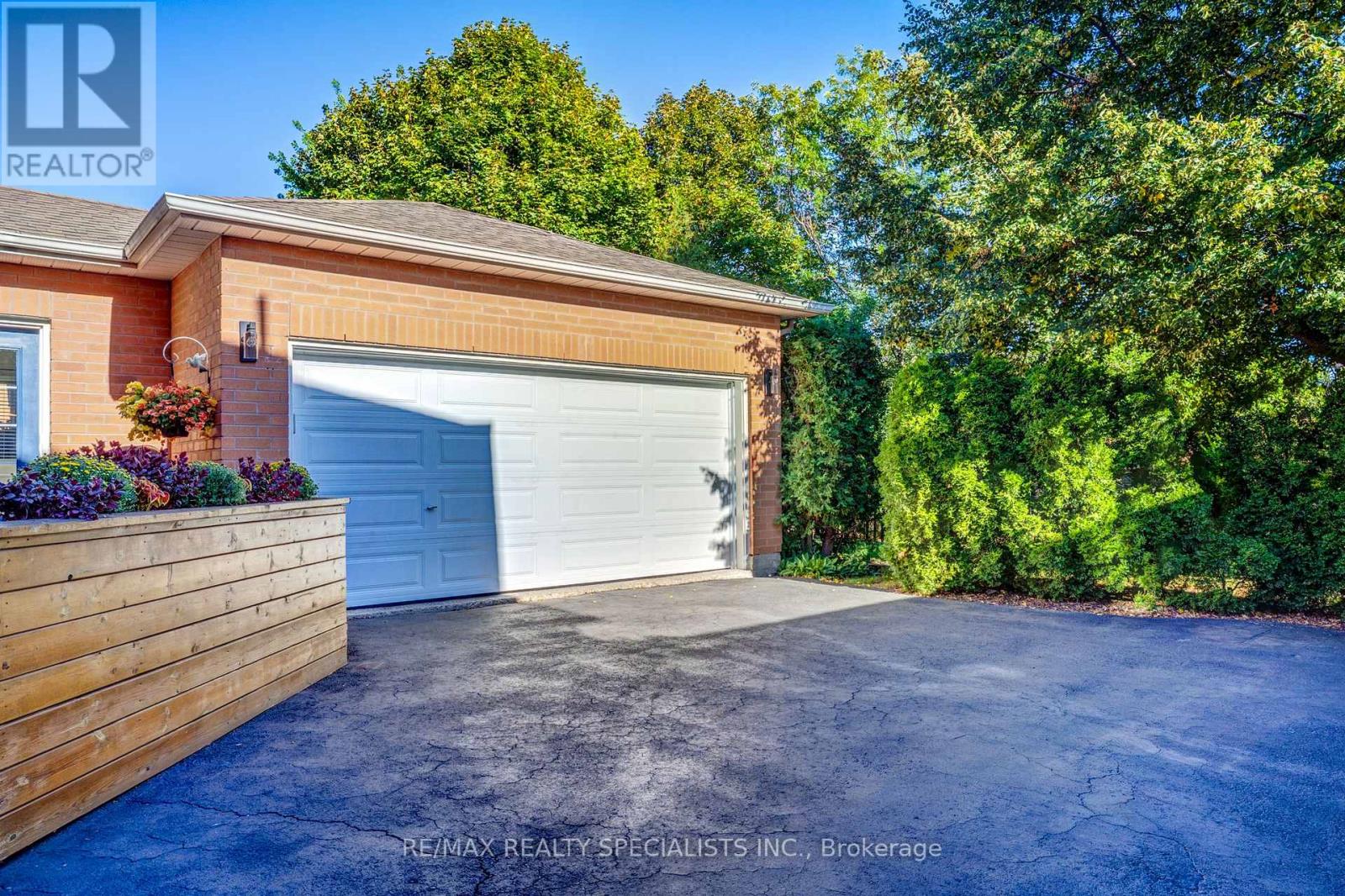 126 WESTCHESTER ROAD - Image 37
