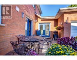 126 Westchester Road, Oakville, ON L6H6H9 Photo 38