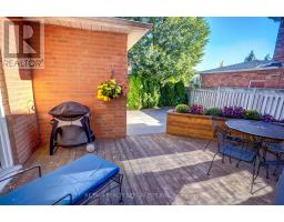 126 Westchester Road, Oakville, ON L6H6H9 Photo 40