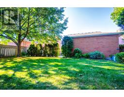 126 Westchester Road, Oakville, ON L6H6H9 Photo 42