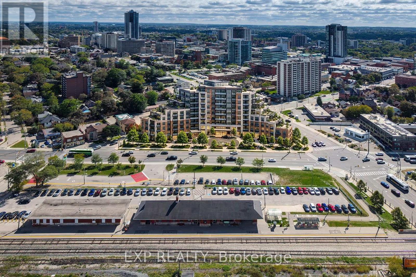 115 VICTORIA STREET N, Kitchener — photo 4