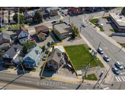 115 Victoria Street N, Kitchener, ON N2H5C3 Photo 12