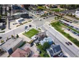 115 Victoria Street N, Kitchener, ON N2H5C3 Photo 16