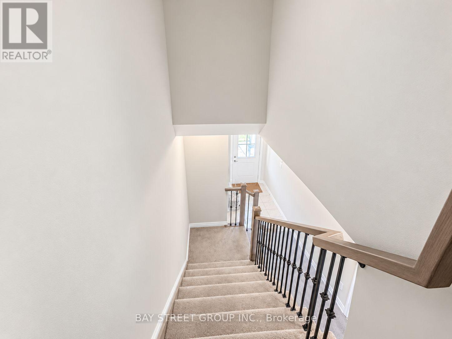 30 Mia Drive — photo 28