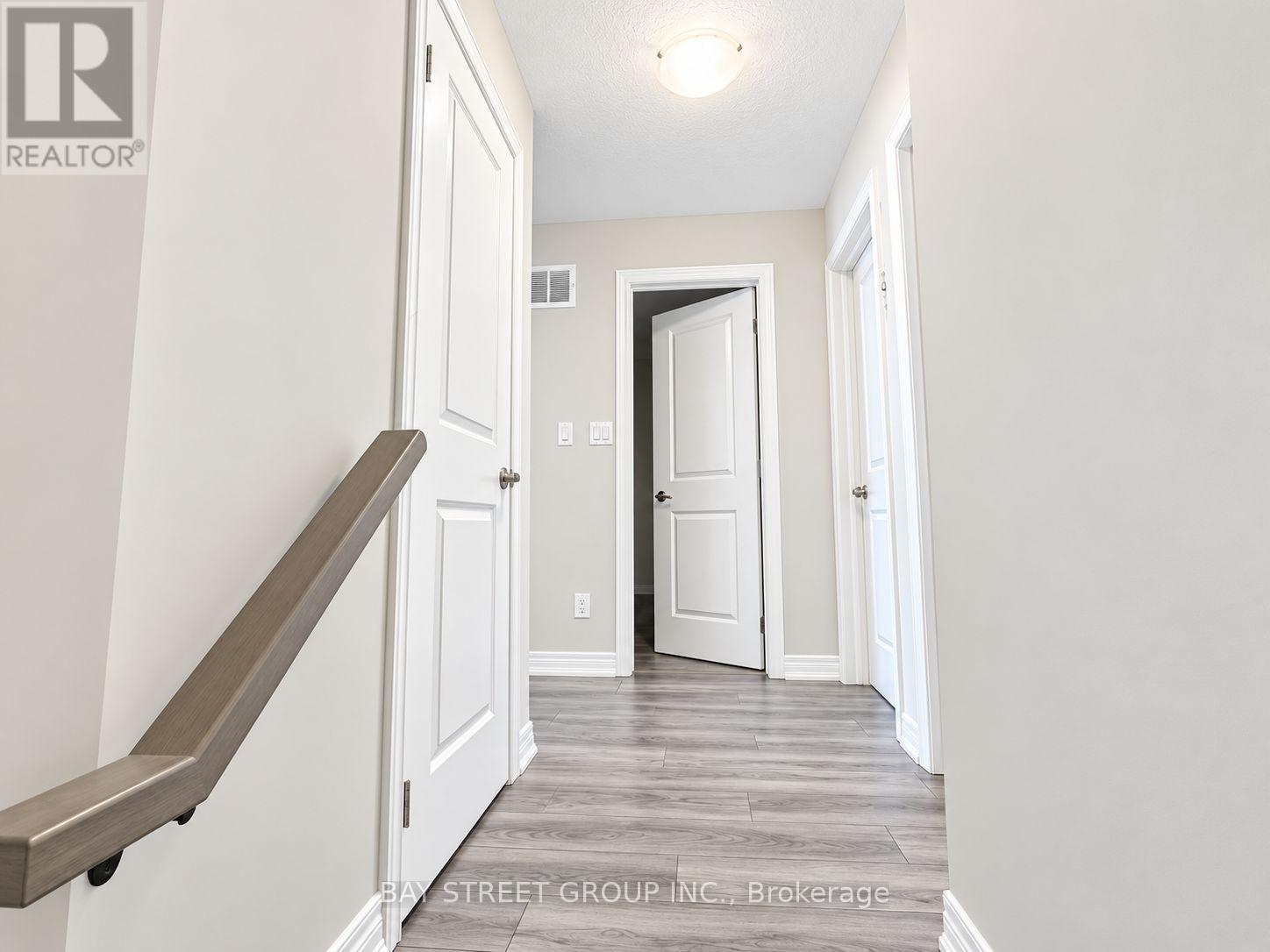 30 Mia Drive — photo 29