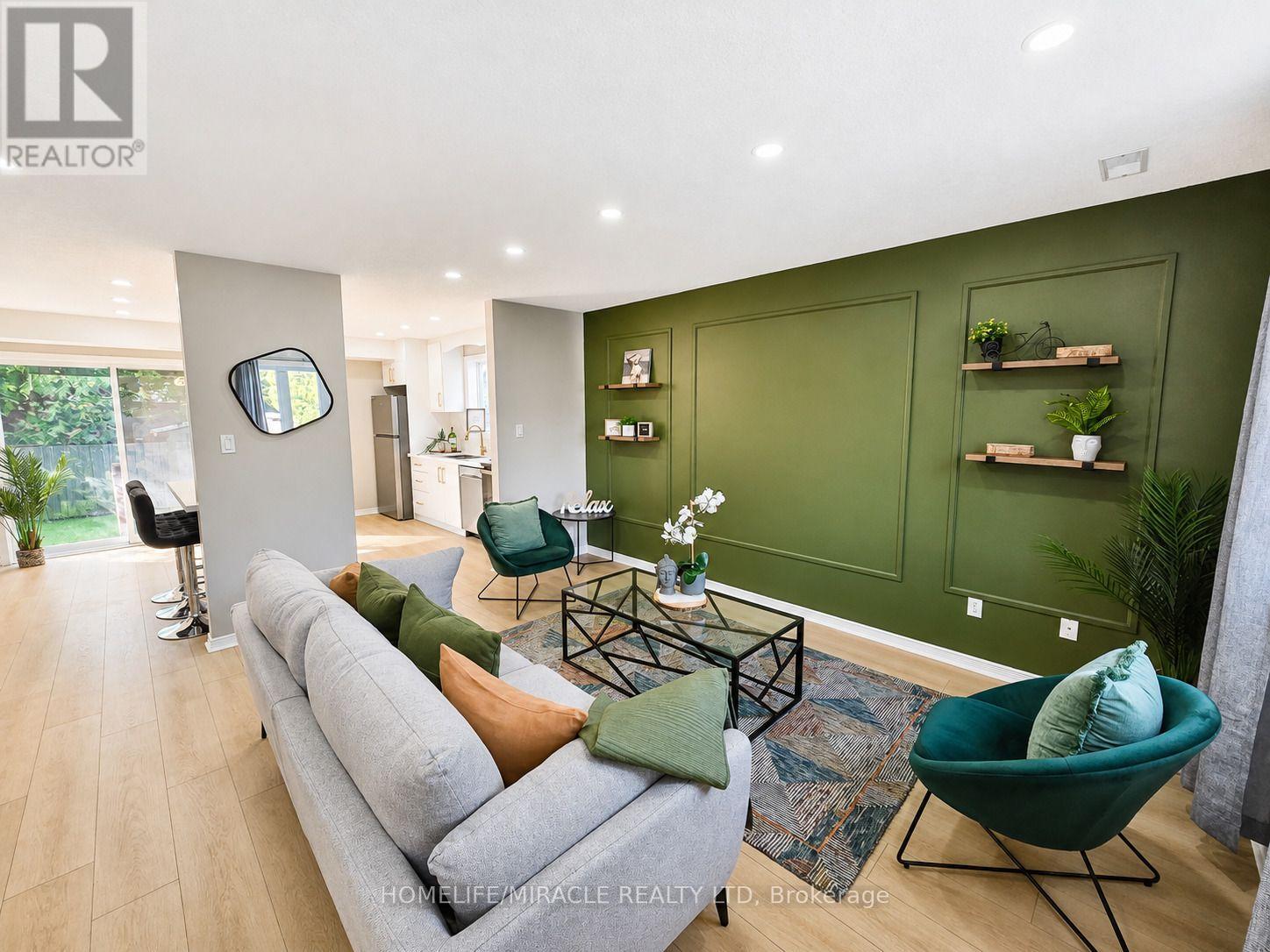 67 KINZIE AVENUE — photo 2